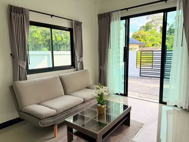 บ้านเดี่ยวชั้นเดียว สร้างใหม่  โรงโป๊ะ ซอยโรงเรียนศรีสุวิช - พัทยา