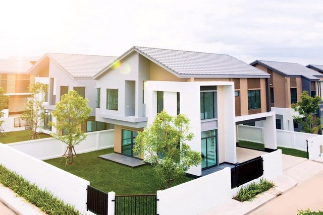 ขายบ้านเดี่ยว 2ชั้น โครงการ Vario สุวรรณภูมิ ที่ดิน 77 ตรว พื้นที่ใช้สอย 189 ตรม.