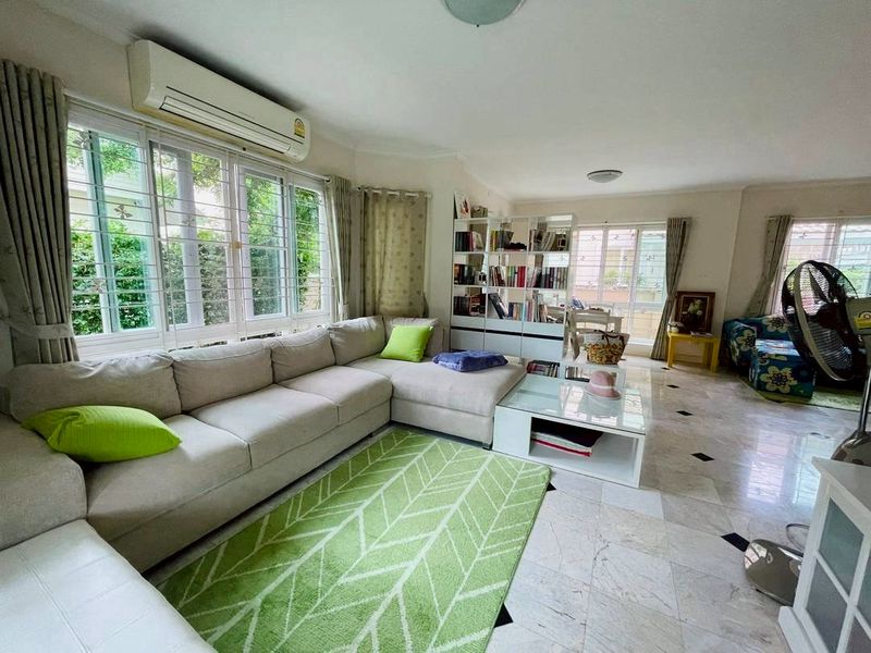 บ้านสวย 2 ชั้น สไตล์อิงลิชคันทรี พร้อมวิวภูเขา โซนสันทราย