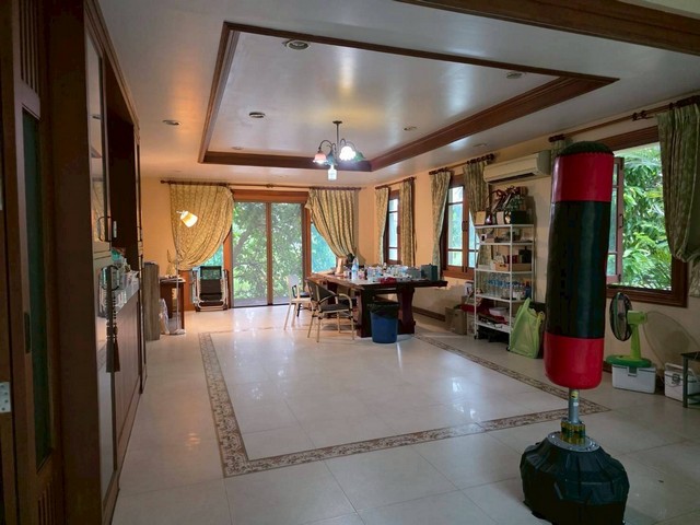 รหัสC6880 ขายด่วนบ้านเดี่ยว 2 ชั้น ติดคลองในโครงการเมืองเอก โครงการ6 หลักหก ปทุมธานี