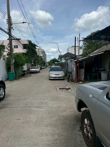 ขายที่ดิน 97 ตารางวา   ซอยงามวงค์วาน 47 แยก34  หลักสี่   บางเขน  กรุงเทพ