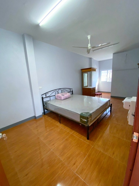 พร้อมเฟอร์.ให้เช่าโฮมออฟฟิศ 2 ชั้น ตลาดท่าเสด็จ 900 มใหม่เอี่ยม 3นอน โลตัส หนองคาย ถนนคนเดิน หนองคาย 550 ม. 3 น้ำ ถ.หนองคาย-โพนพิสัย