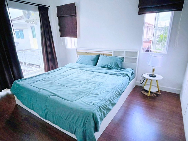 IKEA 1.68กม. ตลาดนัดเกาะแก้ว  500 ม. ภูเก็ต รร.นานาชาติ บริติช 600 ม.ให้เช่าทาวน์โฮม 2 ชั้น 29ตร.วา. 232ตร.ม.