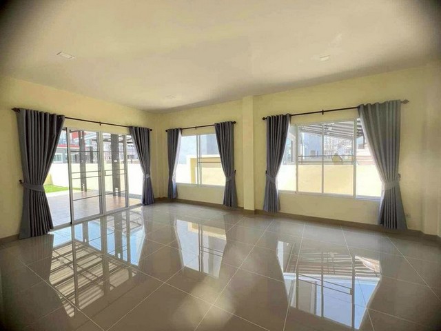 บ้านเดี่ยว 2 ชั้น หลังมุม ติดสวนสาธารณะ โครงการ รุ่งธนา7 สันทราย