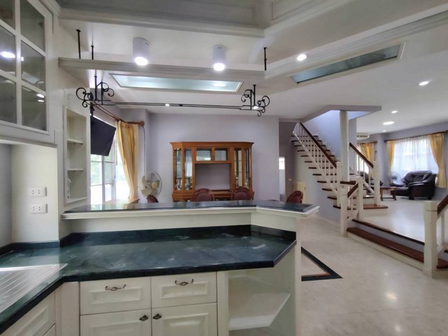 ให้เช่า บ้านเดี่ยว 2ชั้น 95ตรว. ถนนเฉลิมพระเกียรติร.9 ใกล้ สวนหลวง ร.9