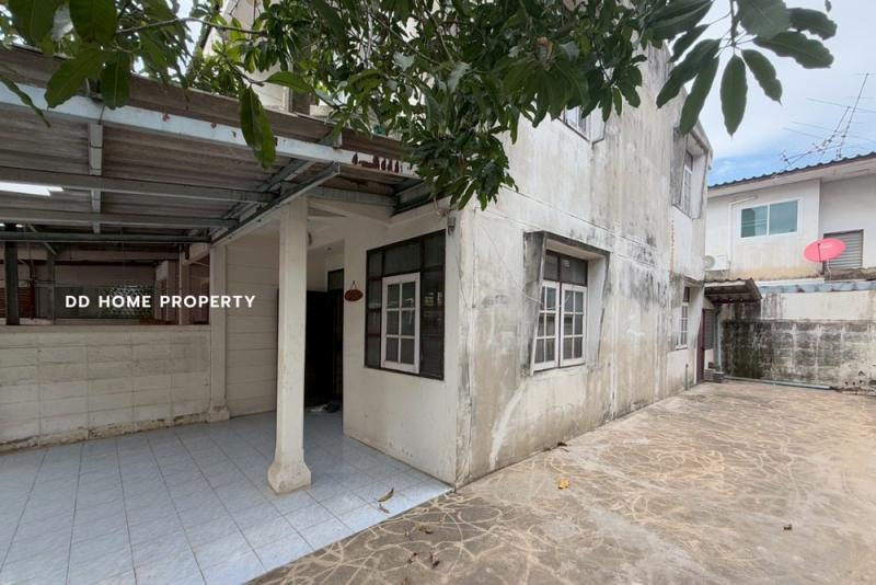 ขายหมู่บ้านเทพประทานวิลเลจ บางกรวย-ซอยวัดศรีเรืองบุญ หลังมุม (DD002130)