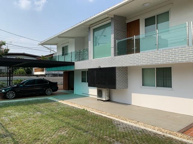 HR 6132 ให้เช่า บ้านเดี่ยว 2ชั้น ใจกลางเมืองลาดพร้าว ซอยเสนานิคม1ใกล้สถานีรถไฟฟ้า BTS เสนานิคม