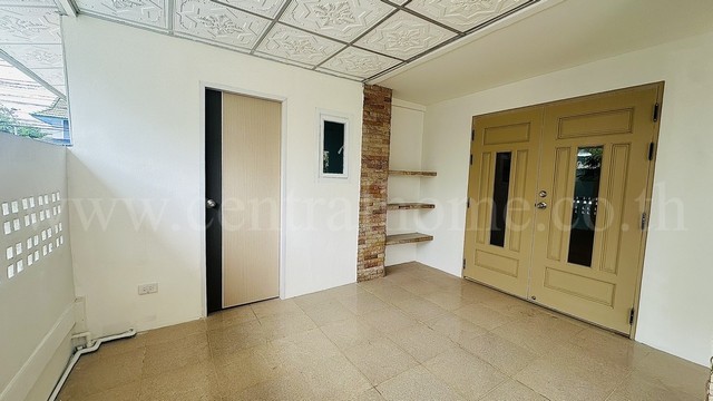 ลดราคา บ้านแฝด พฤกษา 30 บางบัวทอง รีโนเวทสวย พร้อมอยู่