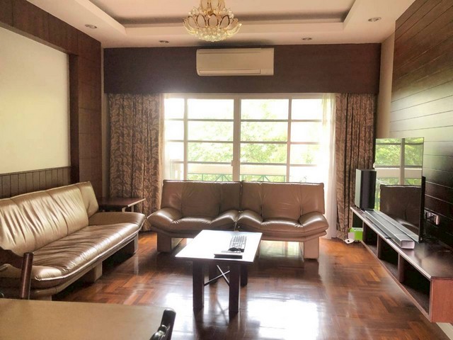 svs293  ให้เช่า การฺ์เดนท์วิว คอนโดมิเนียม low rice ในหมู่บ้านวิลลา แคลิฟอร์เนีย ปทุมธานี