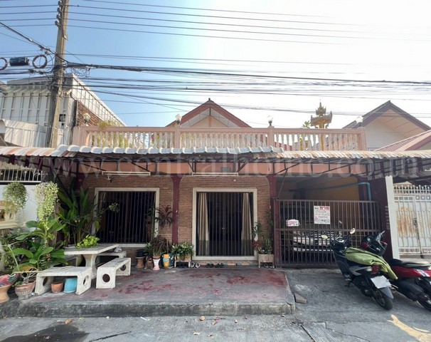 ลดราคา บ้านแฝด บ้านเกษมทรัพย์ ลำลูกกา คลอง 1 หน้าบ้านไม่ชนใคร