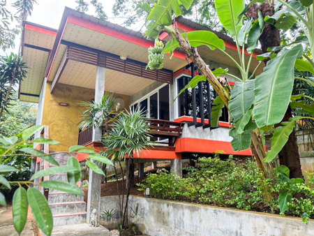 บ้านว่างให้เช่า 1 ห้องนอน หลังใหญ่พร้อมสระว่ายน้ำ ขนาดใหญ่ ทำเลดี บรรยากาศธรรมชาติมากๆ ต.ลิปะน้อย อ.เกาะสมุย สุราษฎร์ธานี