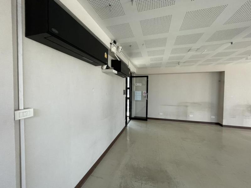 HR 6140 ให้เช่า อาคารพาณิชย์ 4 ชั้น พระราม9 ติดถนนใหญ่ ใกล้ MRTพระราม9