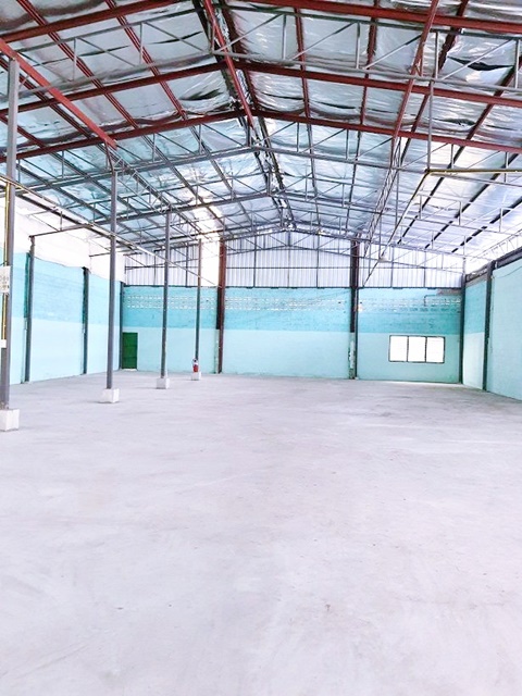 สูงโปร่ง 6 มบิ๊กซี บางบอน 600 ม. เอกชัย65-71  โลจิสติกส์ เช่าโกดังขนาด 382ตร.ม. เซ็นทรัลพระราม2  4 กม.  โรงพยาบาลนครธน