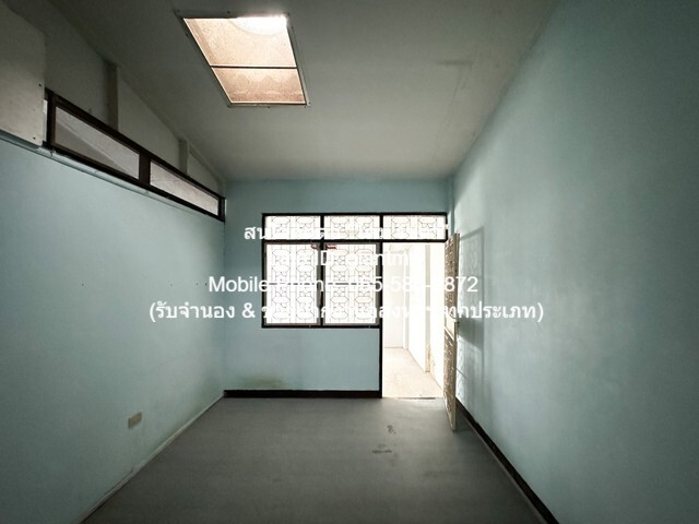 ทาวน์โฮม ายทาวน์เฮ้าส์ 2 ชั้น ม.ทิมเรืองเวช ซ.พหลโยธิน 52 (ใกล้ BTS-สะพานใหม่)  1300000 BAHT 3BR1Bathroom พท. 18 ตรว. 0 ngan 0 RAI ใกล้ รถไฟฟ้าสายสีเขียวเข้ม สถานีสะพานใหม่ 1.2 กม. ราคาคุ้มสุด