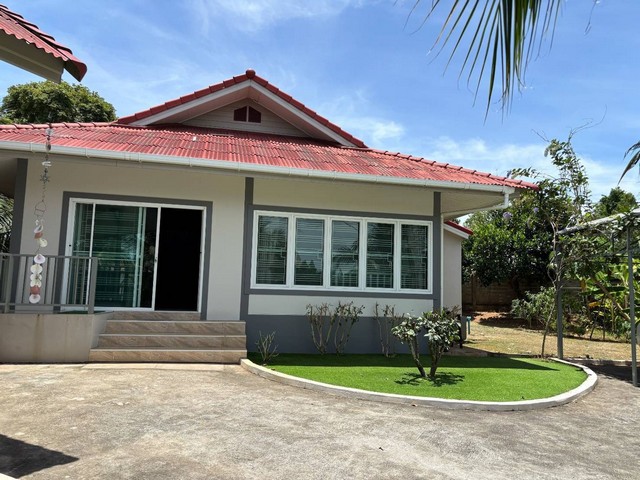 บ้านเดี่ยวให้เช่า ห้วยใหญ่ พื้นที่ 200 ตร.ว เฟอร์นิเจอร์ตามรูป