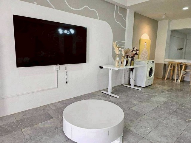 ให้เช่าทาวน์เฮ้าส์ 3 ชั้น วิวดอยสุเทพ หลังเมญ่า ใจกลางเชียงใหม่