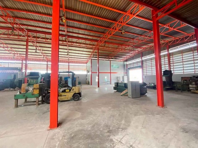 ขายและให้เช่าโรงงานบางบ่อสมุทรปราการ พร้อมใบอนุญาต รง.4 พื้นที่ 1 ไร่ 97 ตารางวา