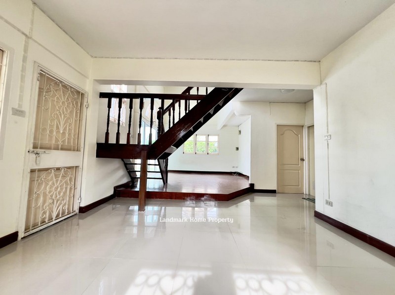 LM24-0189 ขายบ้านเดี่ยว 2 ชั้น ทำเลทอง ม.ชวนชื่น บางเขน หลักสี่ แจ้งวัฒนะ พื้นที่ 80.5 ตรว 4นอน 2น้ำ