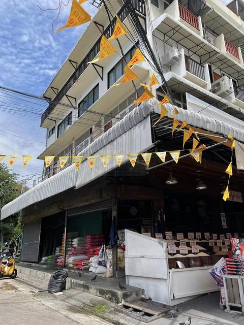 ขายอาคารพาณิชย์ 5 ชั้น 2 ห้องหัวมุม ตัวตึกเชื่อมกัน ถ.สุขุมวิท 77 ใกล้ BTS อ่อนนุช