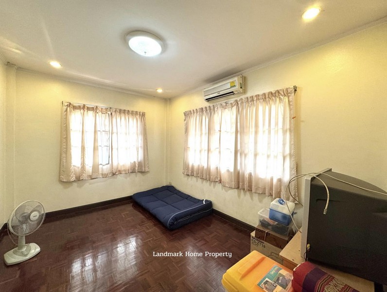 LM25-0035 ขายบ้านเดี่ยว 2 ชั้น ทำเล พุทธมณฑล สาย 4 มบ.ปรีชา พื้นที่ 52 ตรว 3ห้องนอน 2ห้องน้ำ