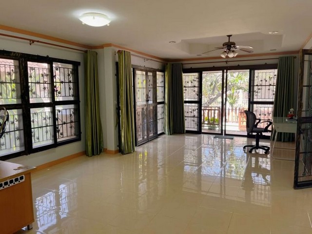 ให้เช่าบ้านเดี่ยว หมู่บ้านคันทรีโฮม 2 สุรศักดิ์ ศรีราชา ชลบุรี FP-H01155