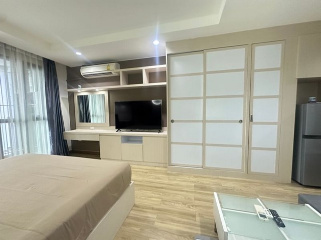 ให้เช่าลัดดาพลัส คอนโด ราคาสุดคุ้ม ทำเลดี ใกล้ห้างโรบินสันศรีราชา FP-C01154