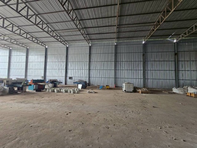 ให้เช่าโกดังโรงงานชลบุรี ให้เช่าโรงงาน บางละมุงชลบุรี พื้นที่สีเหลือง ขนาดพื้นที่  1800 ตรม