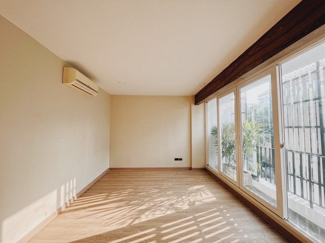 ขายTownhome 3 ชั้น Mono Haus เลียบด่วนรามอินทรา แถมครัว Built-in ใหม่