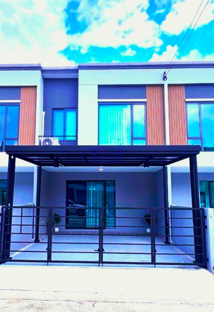 รร.นานาชาติคอนคอร์เดียน 800 ม. 3 นอน พลีโน่ สุขุมวิท-บางนา  บางแก้ว  ให้เช่าทาวน์โฮมหรู 2 ชั้น  2 น้ำ ทำเลดี ติดอีเกียบางนา