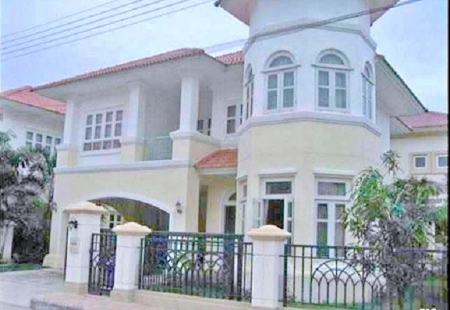 ภัสสร เช่าบ้านเดี่ยว 2 ชั้น 3 นอน  รังสิต คลอง 3  รร.นานาชาติสยาม 1.4 กม. เพียวเพลส รังสิต คลอง 2 1.2 กม. รพ.เอกปทุม 1.4 กม.