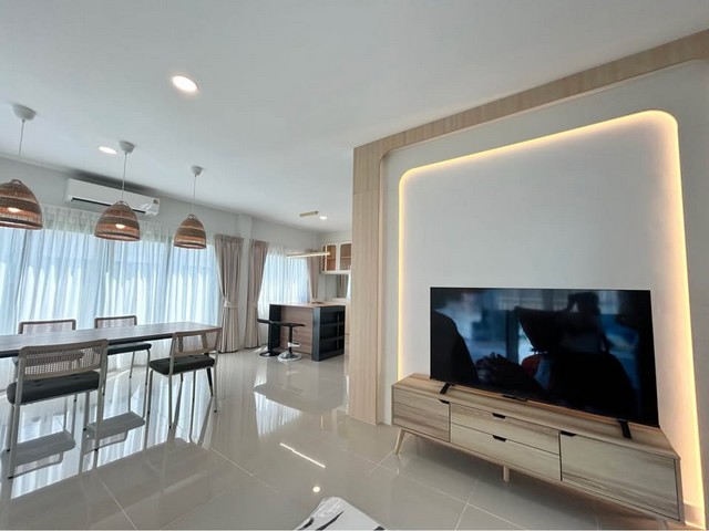 HR2767ให้เช่าบ้านแฝดใหม่สวย โครงการ Grande Pleno สุขุมวิทบางนา  ติด Mega 700 เมตร