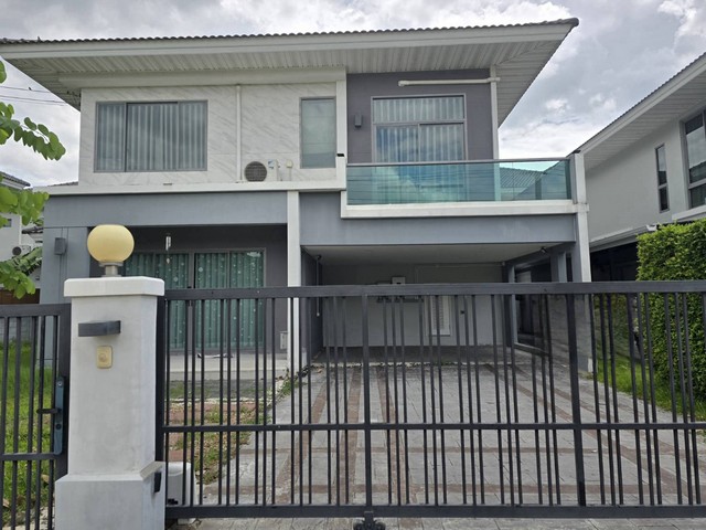 ให้เช่าบ้านเดี่ยว 2 ชั้น 82ตรว.ถนนกรุงเทพฯกรีฑาตัดใหม่ ร่มเกล้า ออกซอยมิสทีนรามคำแหงได้