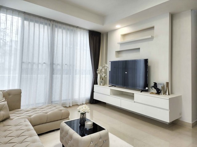 ให้เช่าบ้านเดี่ยว พื้นที่ 300 ตร.ม. 6 ห้องนอน ย่านพระราม 9-รัชดา ใกล้ MRT พระราม 9