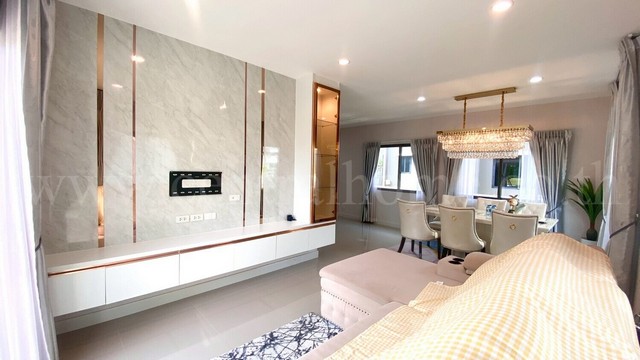 บ้านเดี่ยว เพฟ บางนา ถนนบางบ่อ - คลองด่าน สไตล์ Modern ราคาถูก