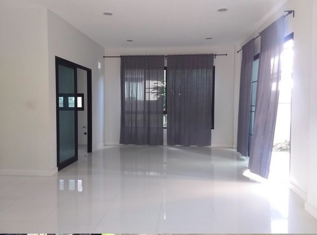 ขายบ้านเดี่ยวมือสองเมืองนครราชสีมา   โครงการลากูน่า วิลล์ 2 นครราชสีมา