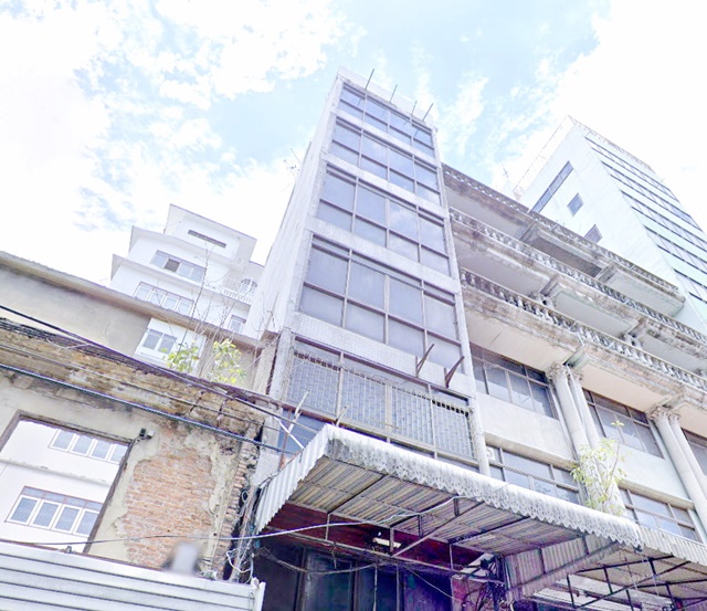 MRTวัดมังกร  610 ม.แม่น้ำเจ้าพระยา 172 ม.  MRTสามยอด  สัมพันธวงศ์ ทรงวาด อาคารพาณิชย์สูง 7 ชั้น ลิฟต์พร้อม 6นอน 3-4น้ำ ทรงวาด เยาวราช 