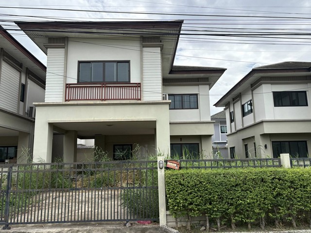 ขายถูกบ้านเดี่ยว 2 ชั้น มบ.กฤษณา พระราม 5 – กาญจนาภิเษก ขนาด 73.4 ตรว. 3นอน 3 น้ำ บ้านสวย ใกล้สถานีรถไฟฟ้า(สายสีม่วง) สถานีสามแยกบางใหญ่