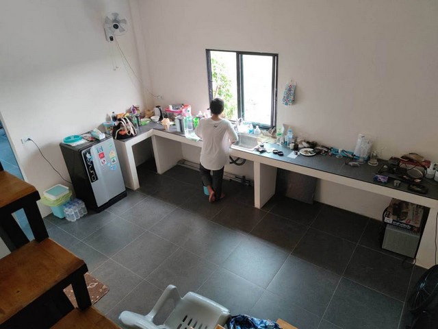 ให้เช่าโกดัง ที่ดิน 90 ตารางวา โกดัง 2 ชั้น 300 ตารางเมตร ถนนบางบัวทอง-สุพรรณบุรี 340 จังหวัดนนทบุรี