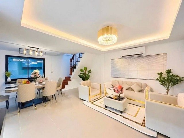 ขายบ้านเดี่ยว สไตล์โมเดิ้ล 2ชั้น ซอยเนินพลับหวาน บางละมุง ชลบุรี FP-H01173