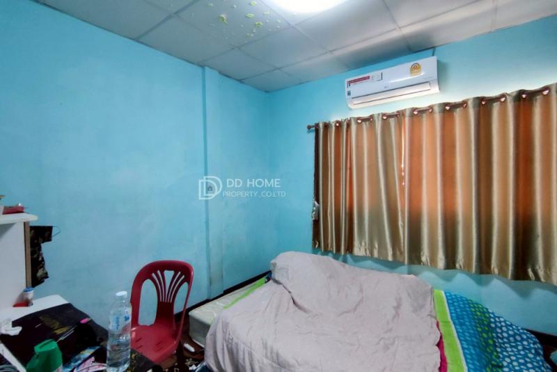 ขายหมู่บ้านนารีนคร​ ติดถนนรัตนาธิเบศร์ ถนนเมน ใกล้รถไฟฟ้า (DD002142)