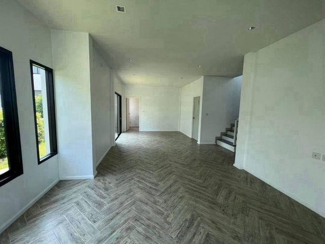 โซนแม่โจ้ #ให้เช่า 20,000 บาท/เดือน #ขาย 3.99 ล้าน 68.2 ตรว. #บ้านสวยสไตล์นอร์ดิก หลังใหญ่ เพดานสูง โปร่งโล่ง อยู่สบาย #สันทราย