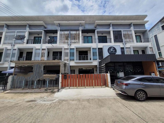 ขาย ทาวน์เฮ้าส์ อิงทาวน์ ติวานนท์-แจ้งวัฒนะ  เมืองปทุมธานี PTT13384