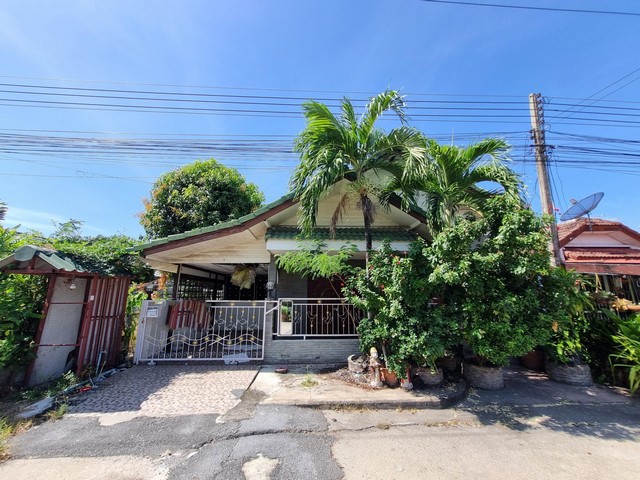 ขาย บ้านแฝด ถนน รังสิต-นครนายก ธราดลบุรี ธัญบุรี ปทุมธานี PTT13066