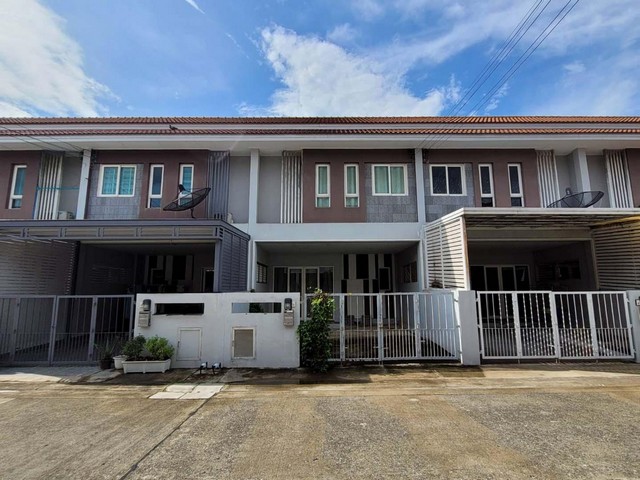 ขาย ทาวน์เฮ้าส์ ซื่อตรง โคซี่ (รังสิต-คลอง 6) ธัญบุรี ปทุมธานี PTT13416