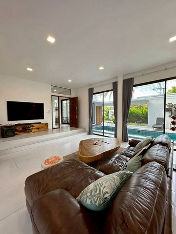 ให้เช่าพูลิวิลล่าสวย ทำเลดี หมู่บ้าน เวิลด์คลับแลนด์ หนองควาย หางดง