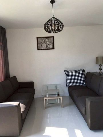 ทำเลดี น่าลงทุน ขาย 4.5 ล้าน 65 ตรว. #กุลพันธ์วิลล์9 หางดง ตกแต่งครบ เฟอร์นิเจอร์บิ้วท์อิน สภาพดี พร้อมเข้าอยู่ทันที #ใกล้กาดฝรั่ง