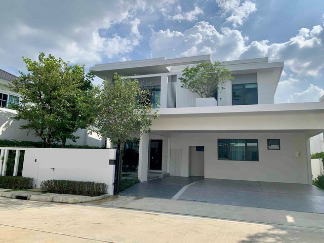 HR2798ให้เช่าบ้านเดี่ยว 2 ชั้น หมู่บ้านมัณฑนา กม.15 พร้อมอยู่ ใกล้สนามบินสุวรรณภูมิ เดินทางสะดวก