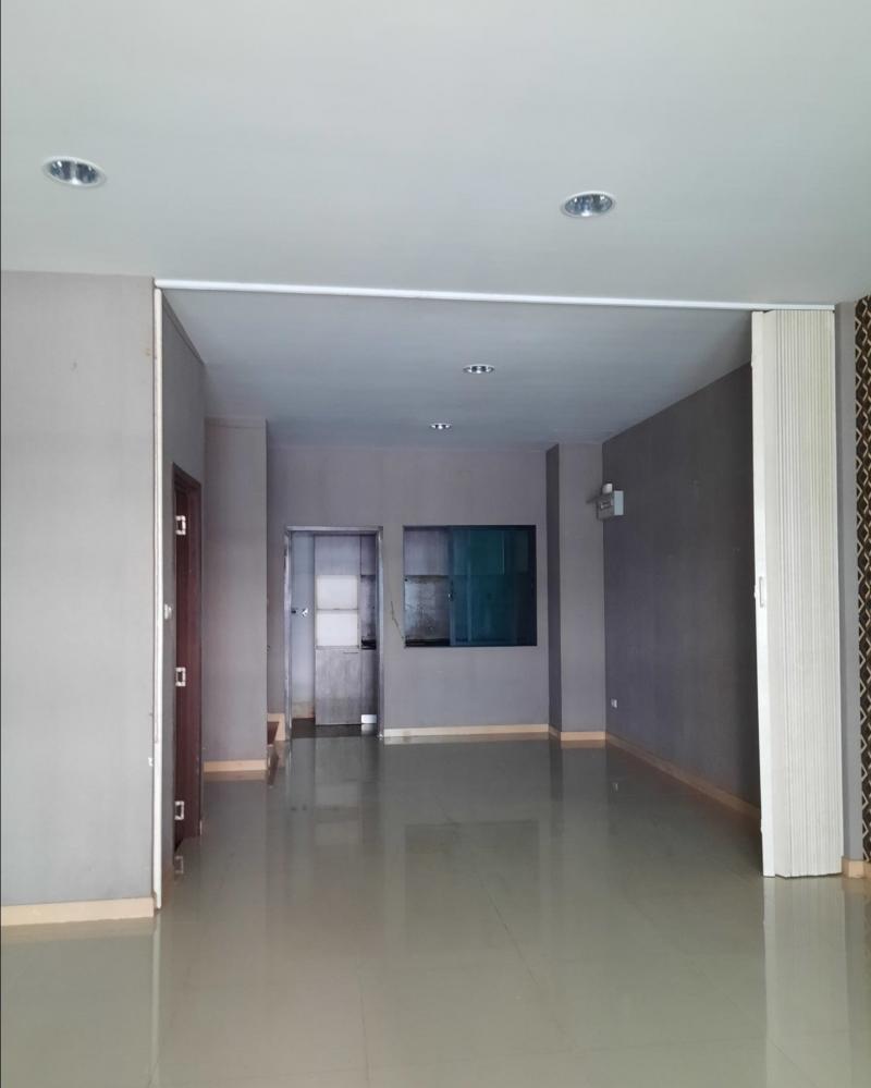 ขายทาวน์เฮ้าส์มือสองสะพานสูง กรุงเทพมหานคร โครงการ ซิตี้ลิงค์ พระราม 9