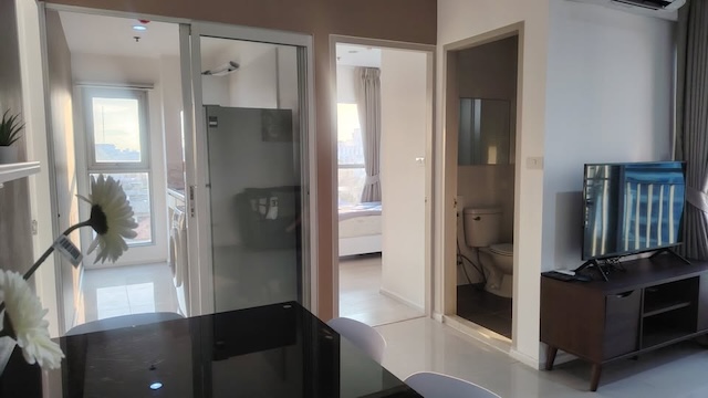 Aspire Sukhumvit 48 Spacious clean peaceful 5th floor BTS Phra Khanong