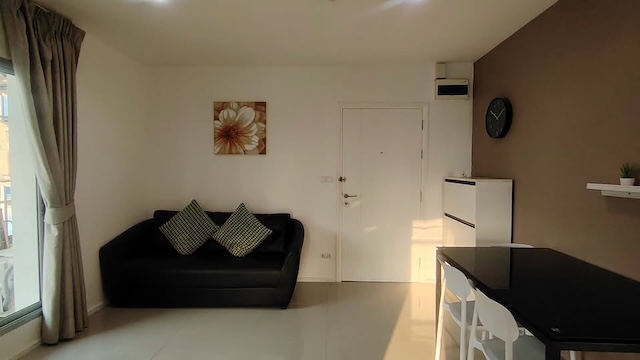 Aspire Sukhumvit 48 Spacious clean peaceful 5th floor BTS Phra Khanong